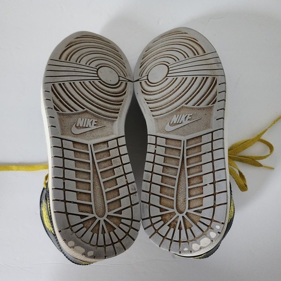 Air Jordan 1 Mid Yellow Retro Black 2014 Nike 554724-070 Mens Size 9.5 - Picture 16 of 16